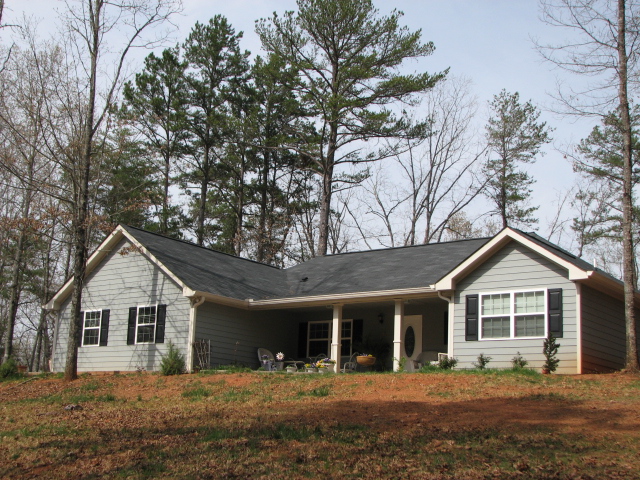 Homes for rent in Dahlonega