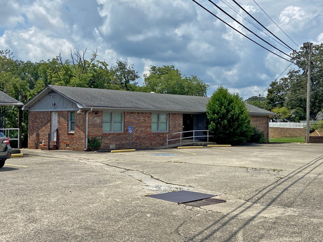 Commercial Building For Lease Dahlonega
