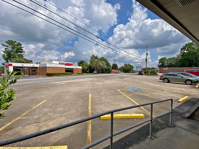 Dahlonega Commercial For Rent